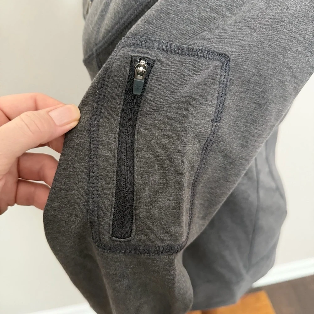 Athleta Jacket Hoodie Full Zip Thumbholes Athletic Lounge Stretch Pockets Grey